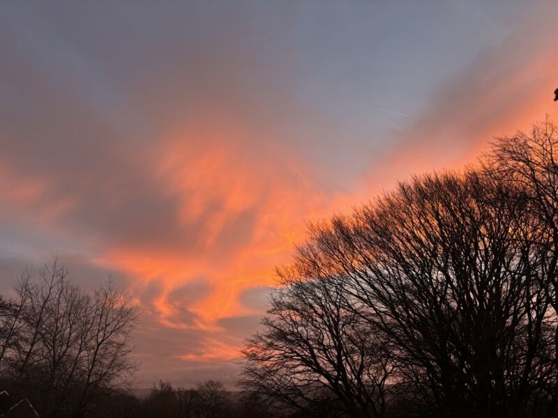 Image for the Tweet beginning: A beautiful sky to wake