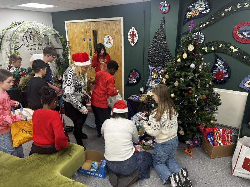 Image for the Tweet beginning: A huge thank you for